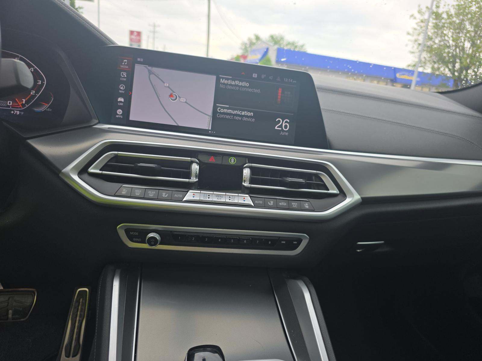 2021 BMW X6 M50i AWD