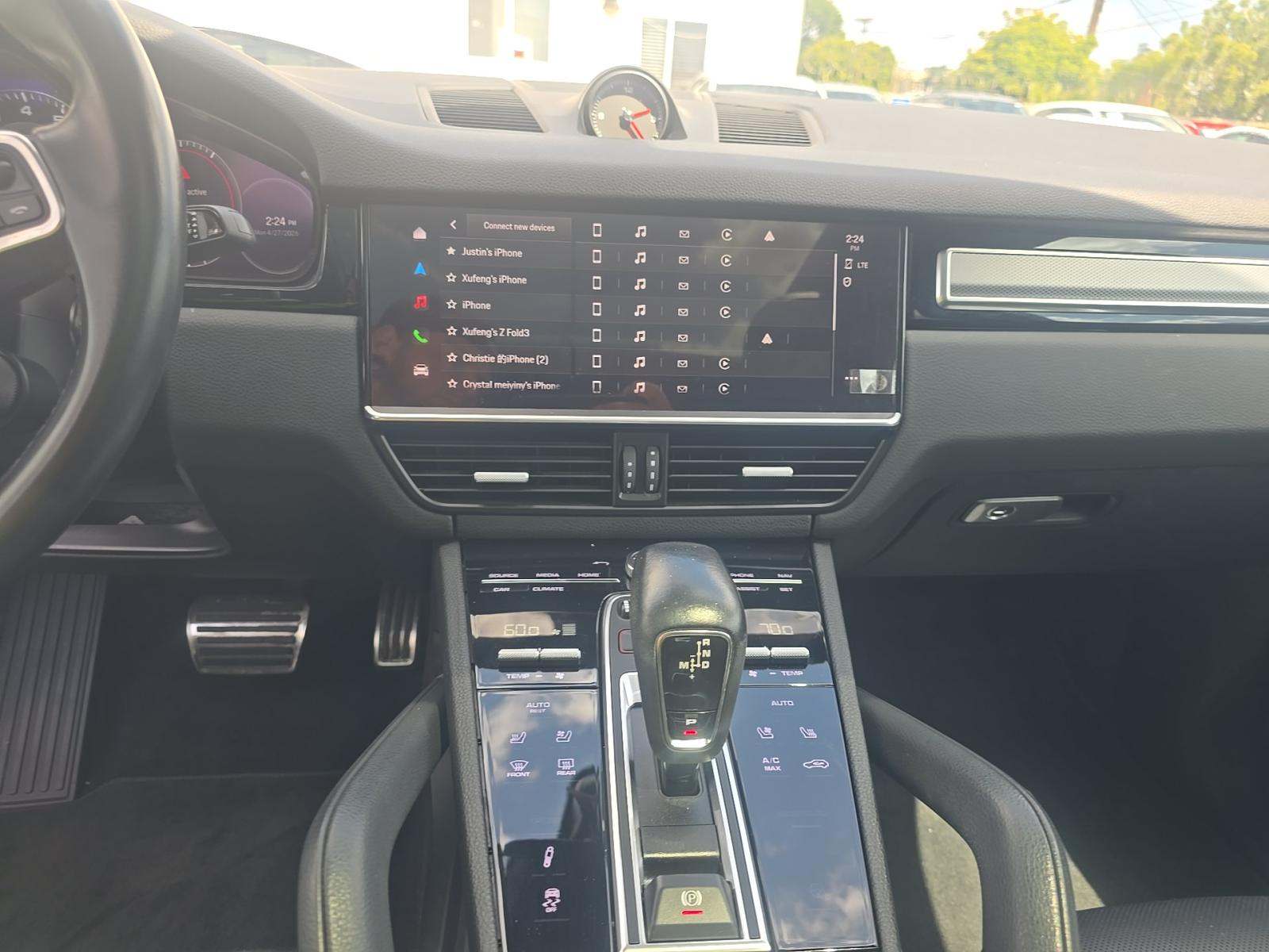 PORSCHE CAYENNE - 10