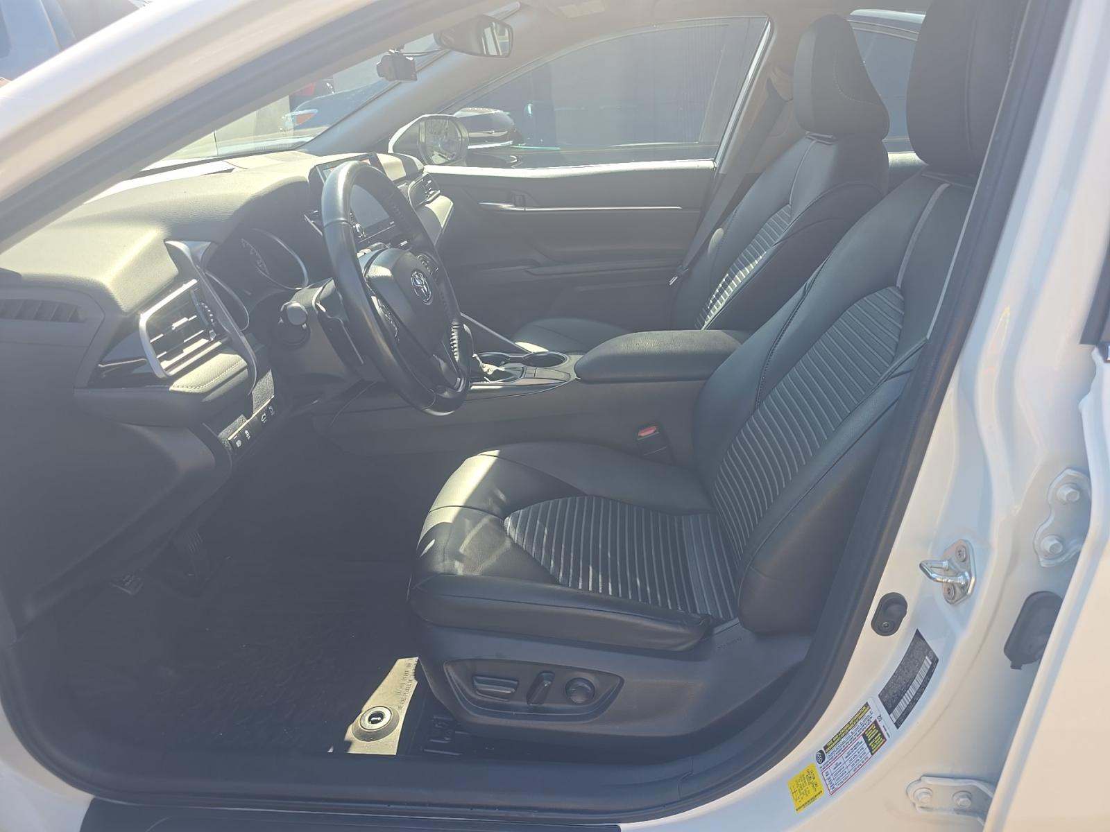 TOYOTA CAMRY - 6