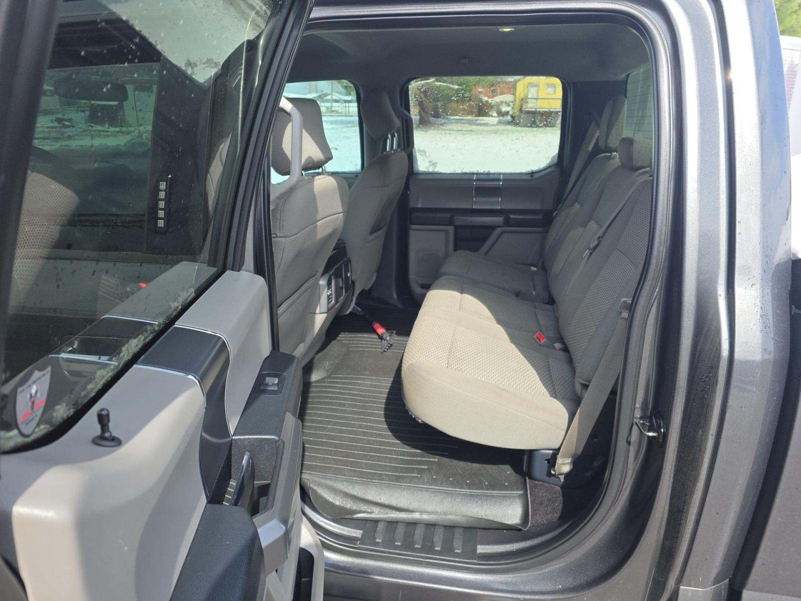 FORD F-150 - 9