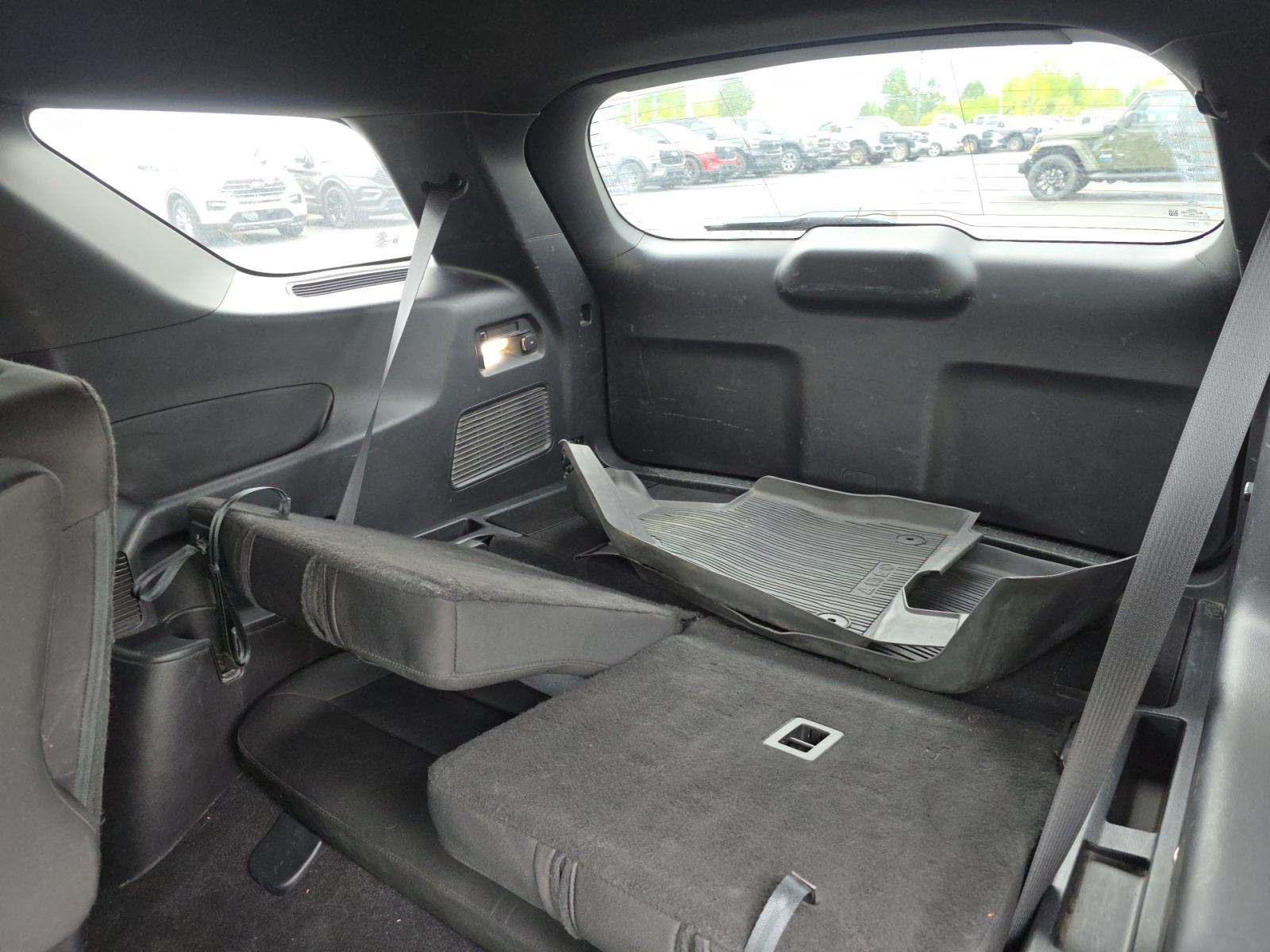 FORD EXPLORER - 10