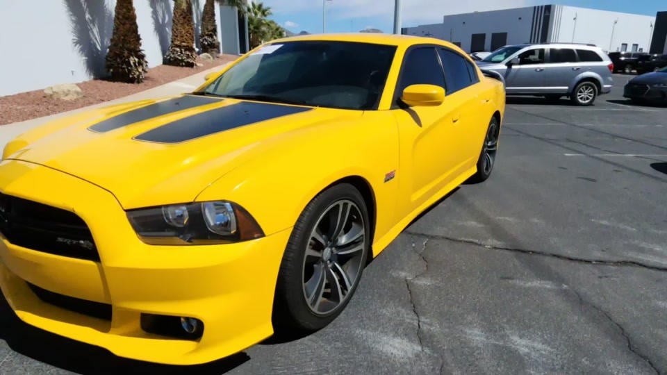 2012 Dodge Charger SRT8 Super Bee RWD