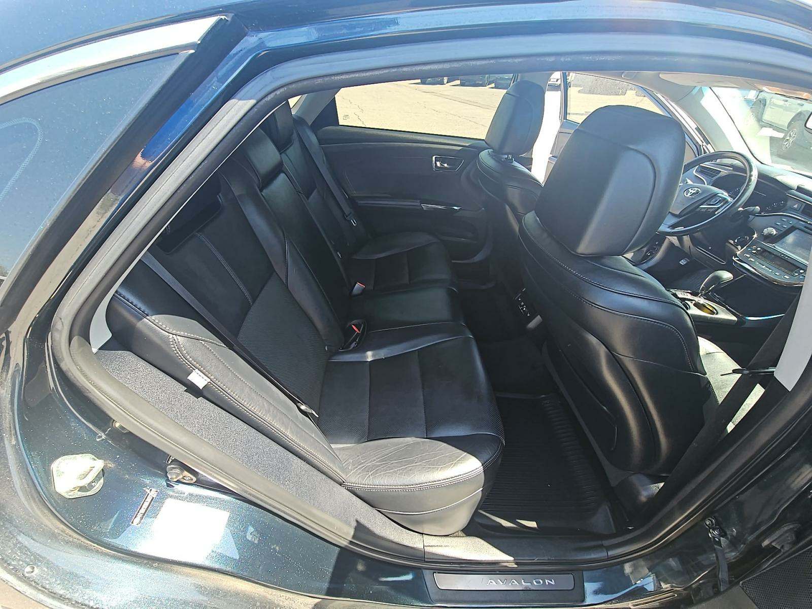 2018 Toyota Avalon Limited FWD