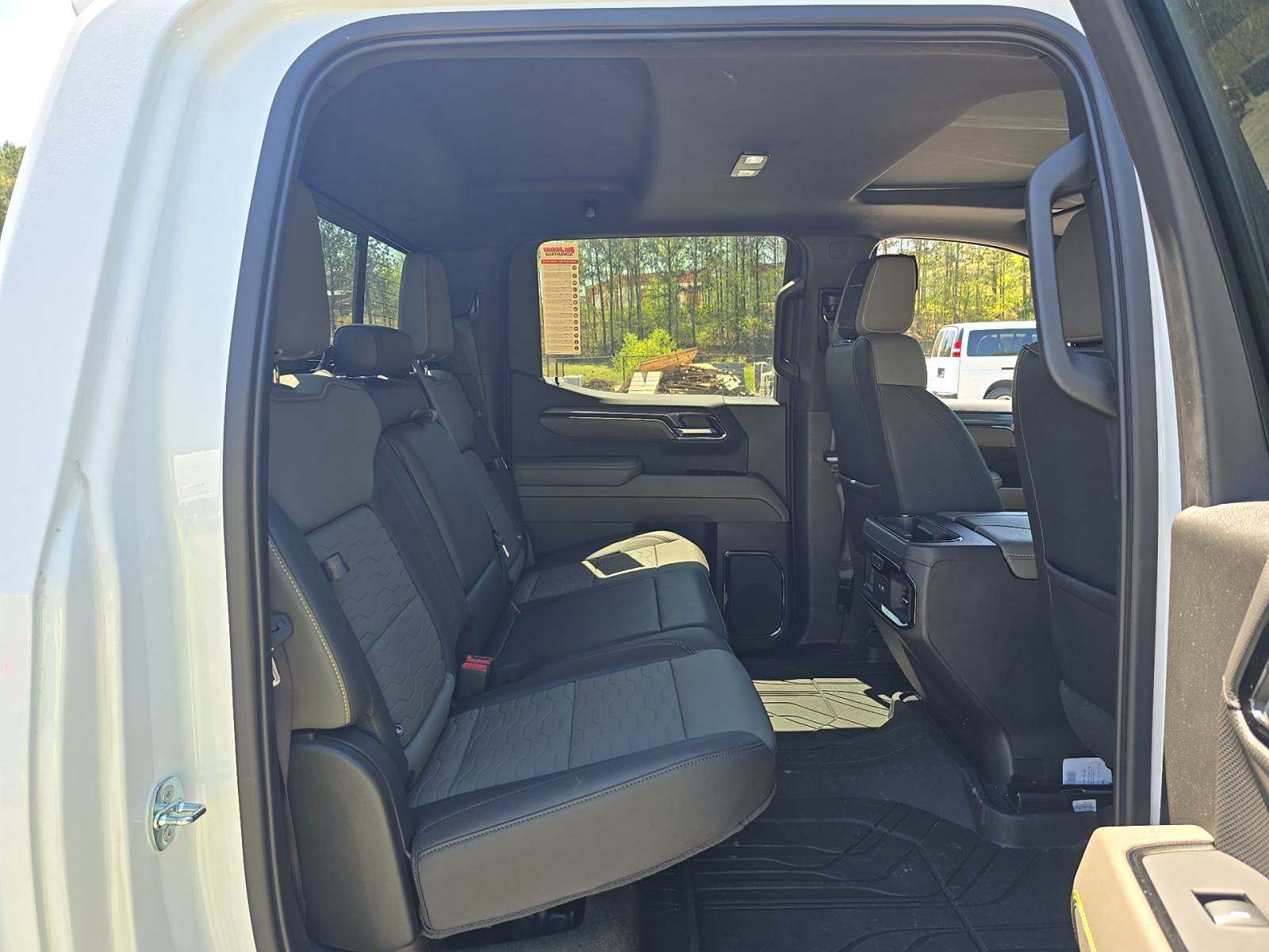 2023 Chevrolet Silverado 1500 ZR2 AWD