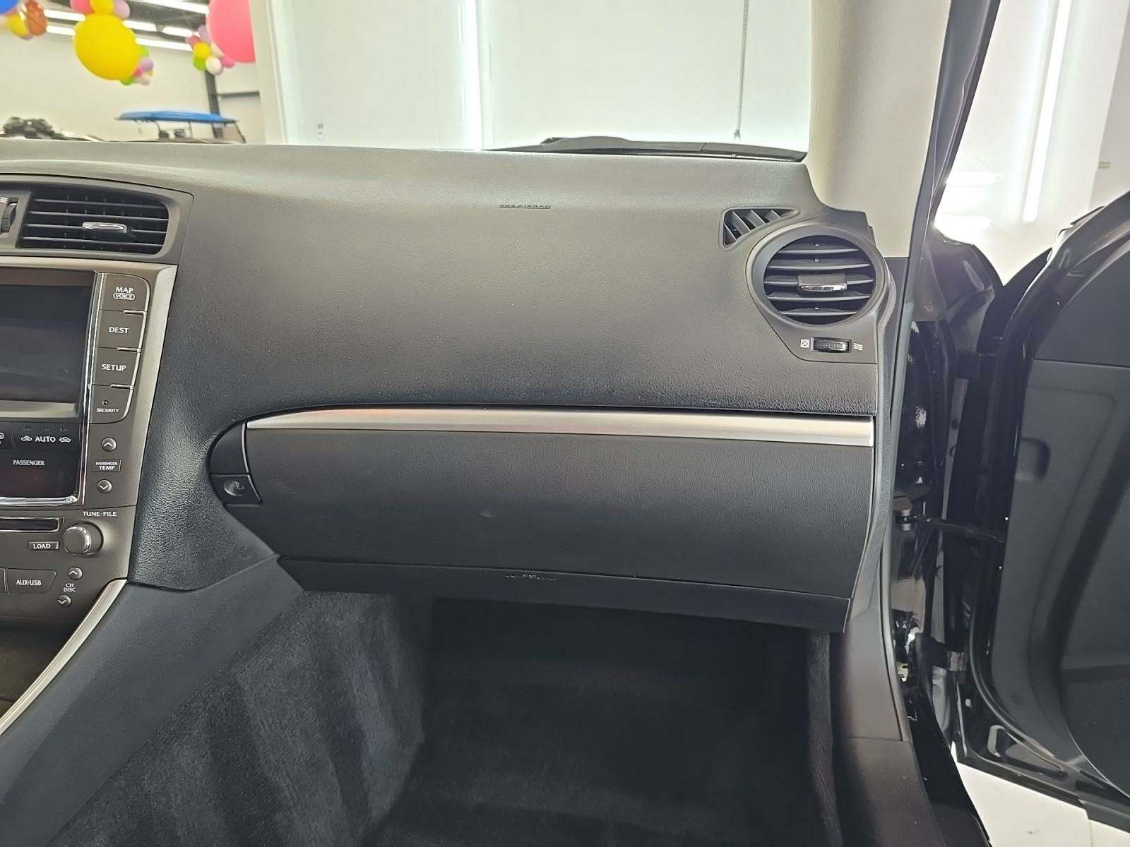 2011 Lexus IS IS 350C RWD