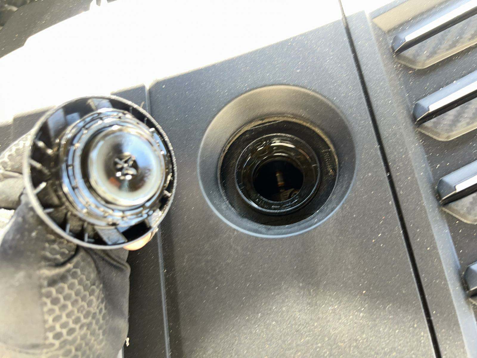 2021 BMW 8 Series 840i M SPORT LINE RWD