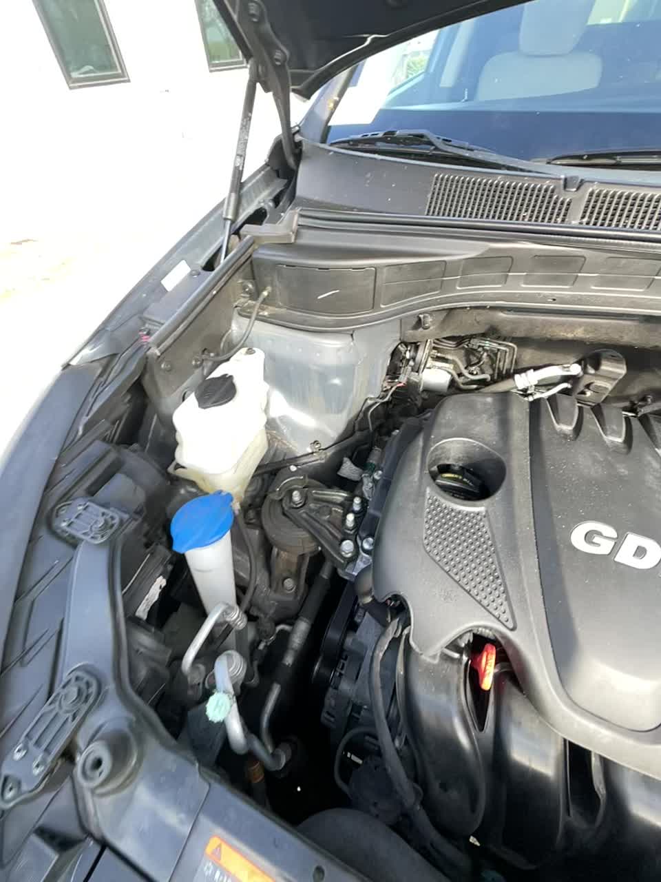 2014 Hyundai Santa Fe Sport 4D SUV 2.4L FWD