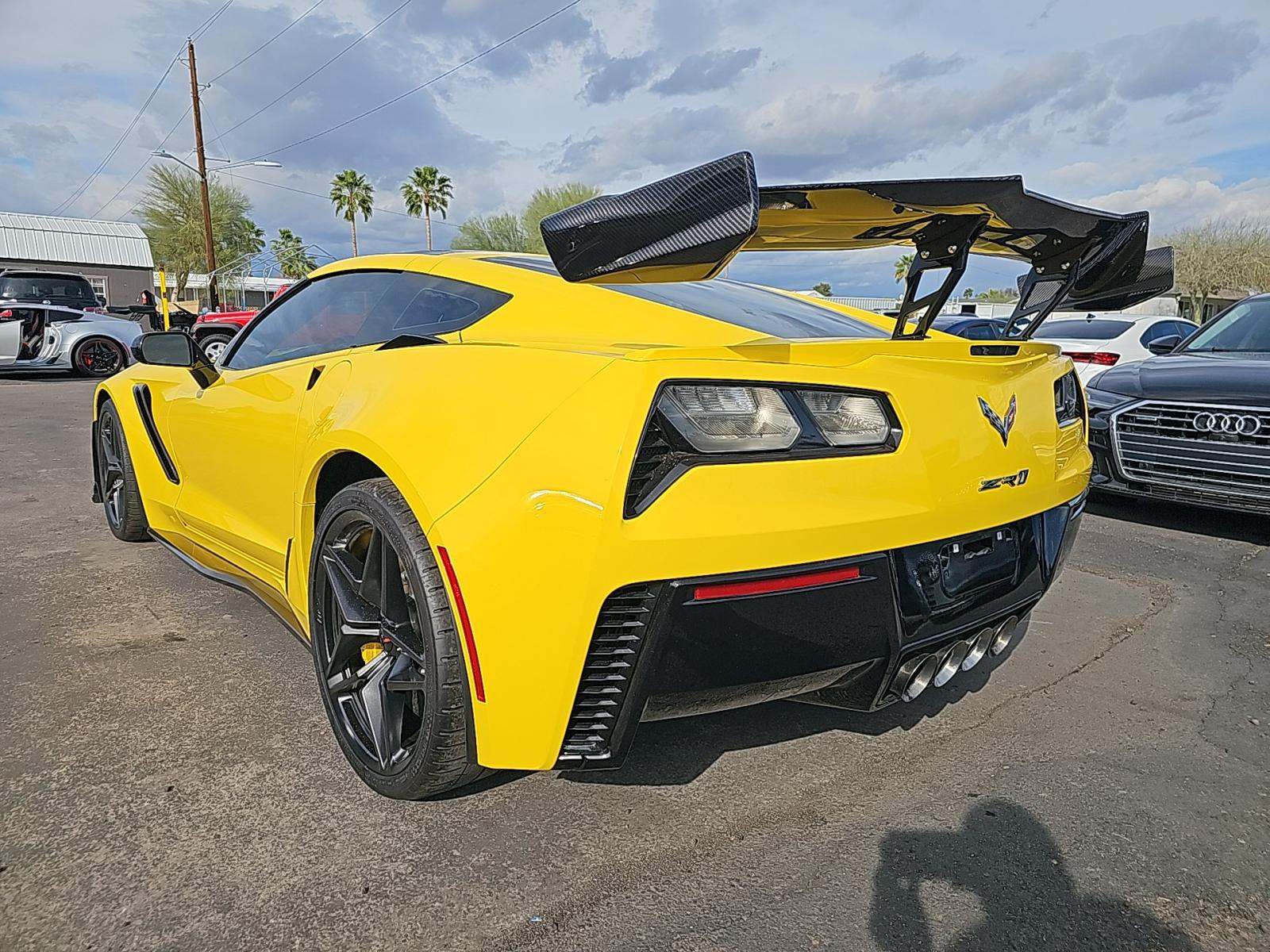 CHEVROLET CORVETTE - 2