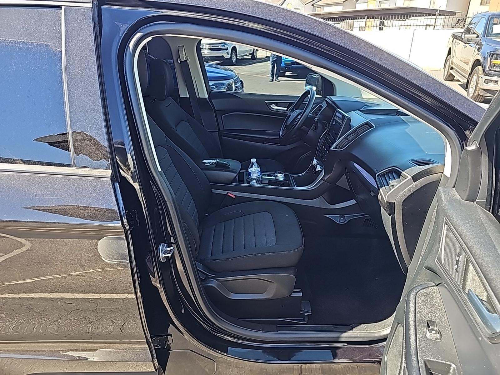 2023 Ford Edge SE AWD