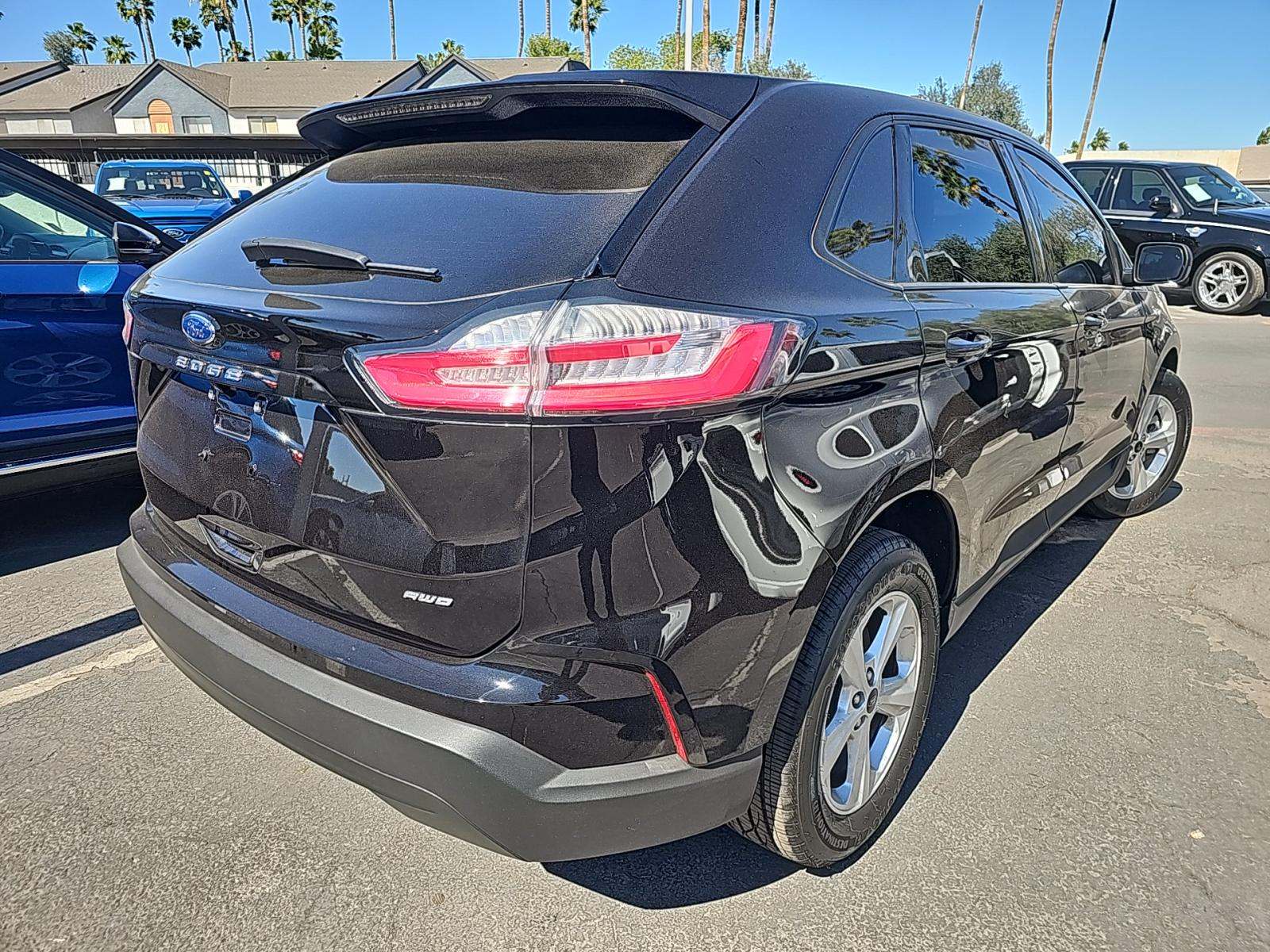 2023 Ford Edge SE AWD