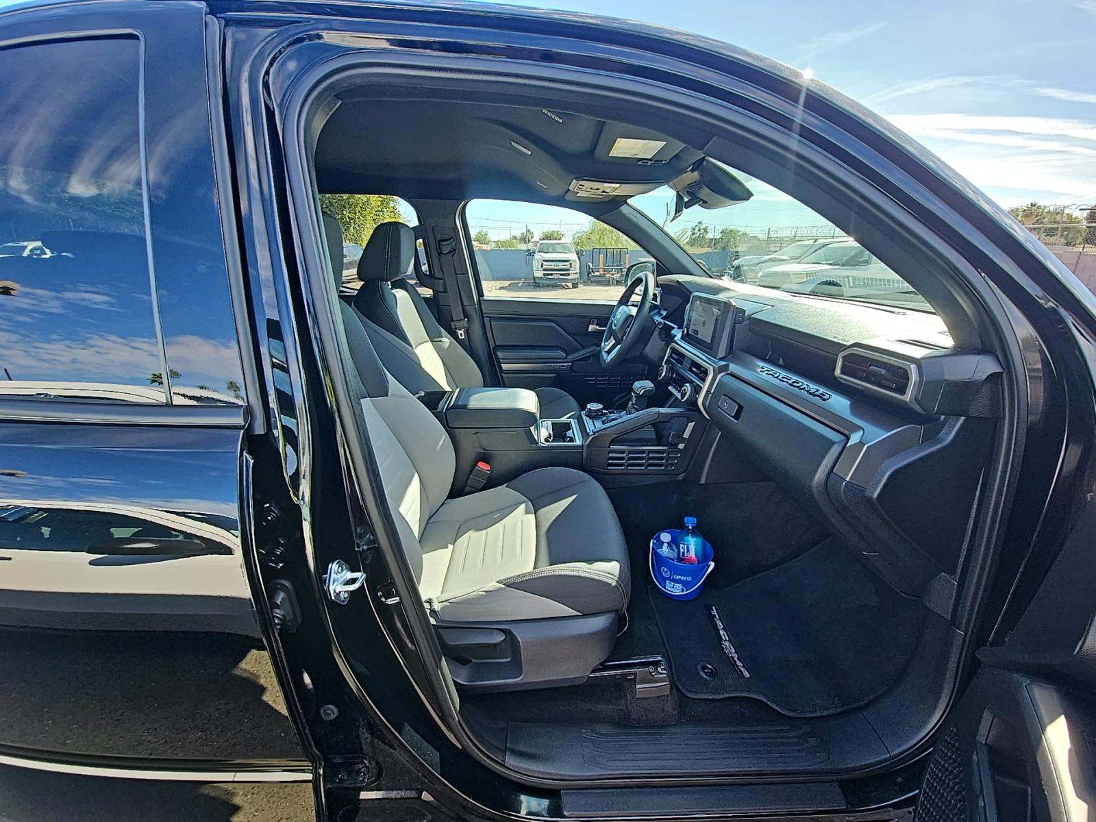 2025 Toyota Tacoma TRD Off-Road AWD