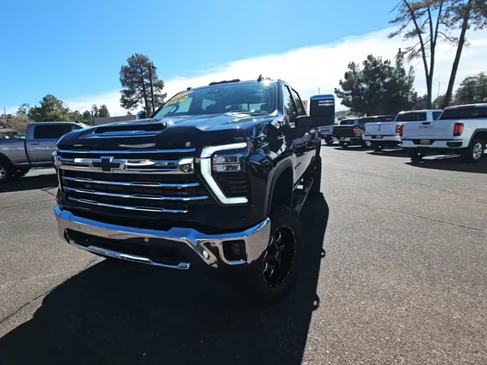 2025 Chevrolet Silverado 3500HD LTZ AWD