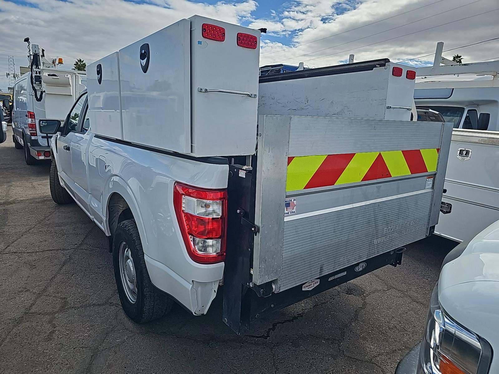 2021 Ford F-150 XL RWD