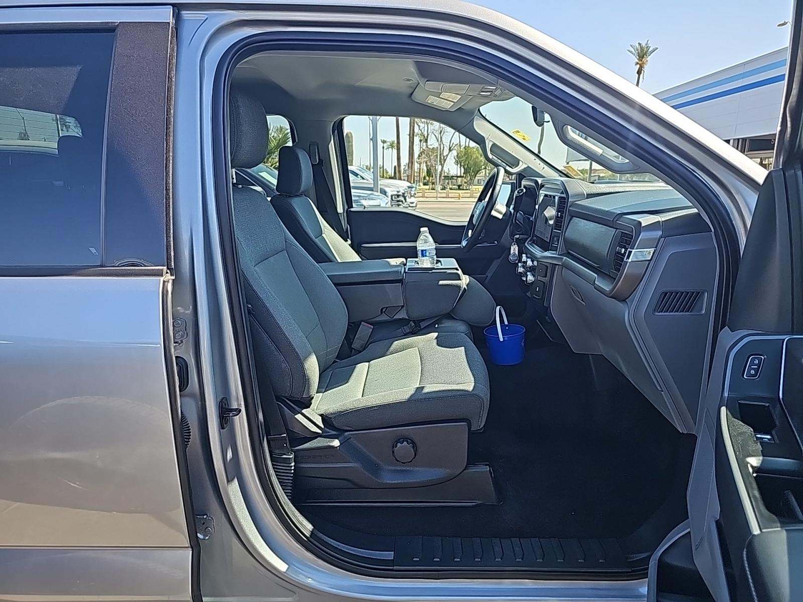 2025 Ford F-150 XLT AWD