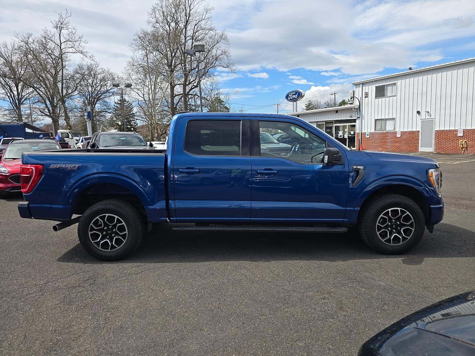 2023 Ford F-150 XLT AWD