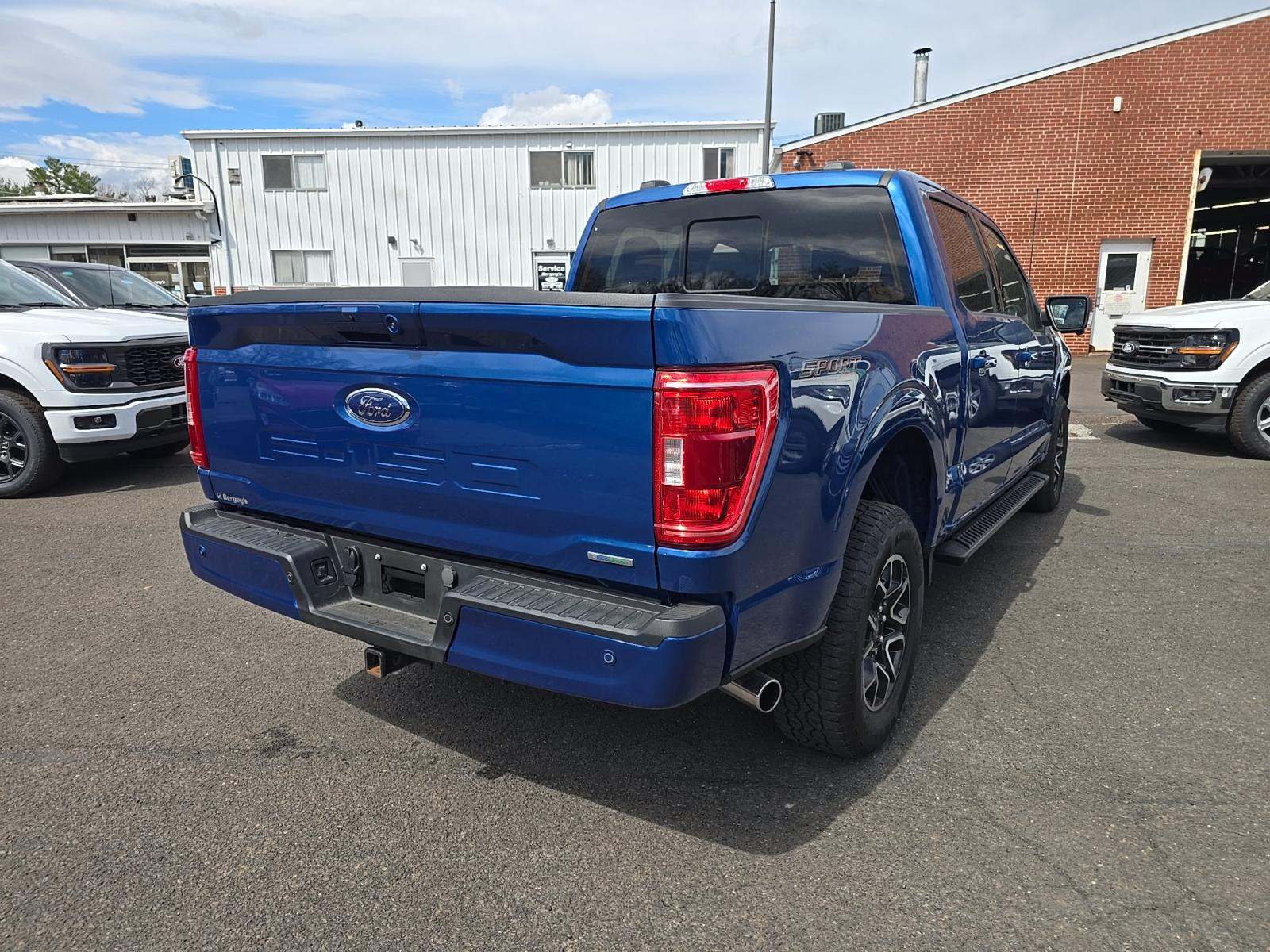 2023 Ford F-150 XLT AWD