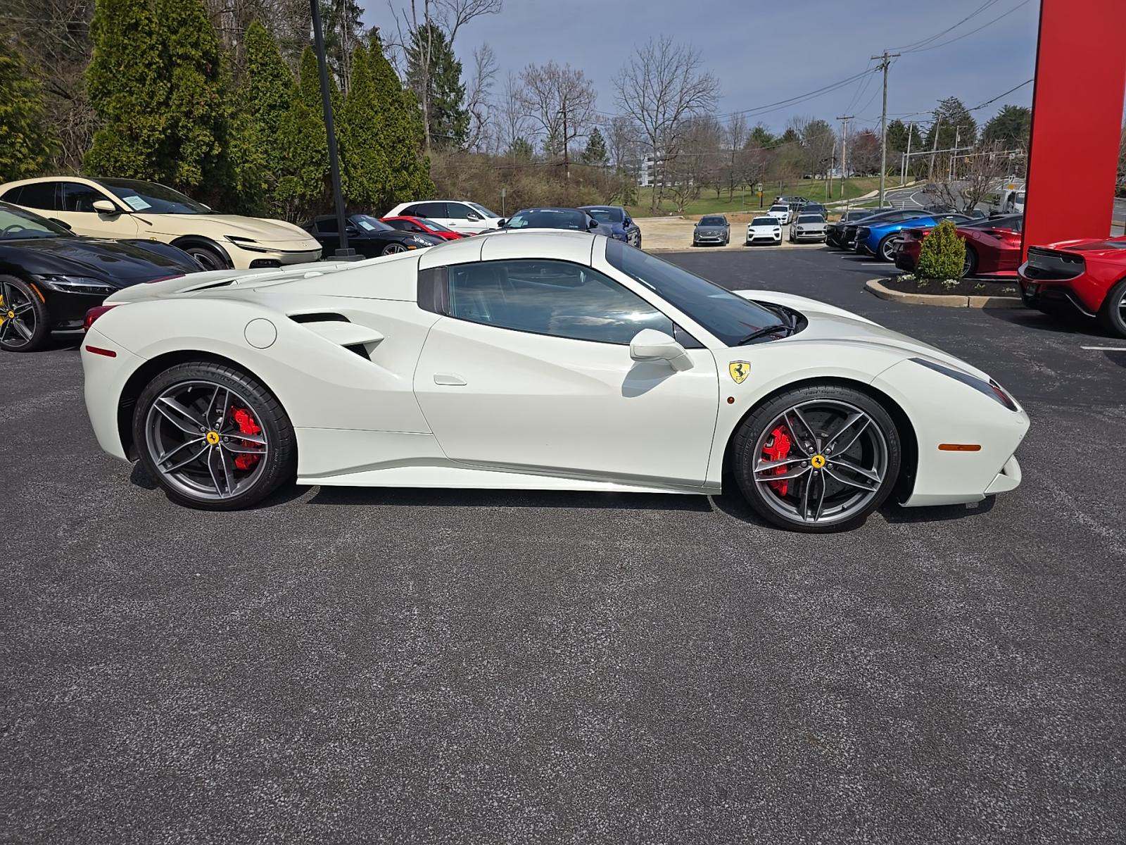 2019 Ferrari 488 Base RWD