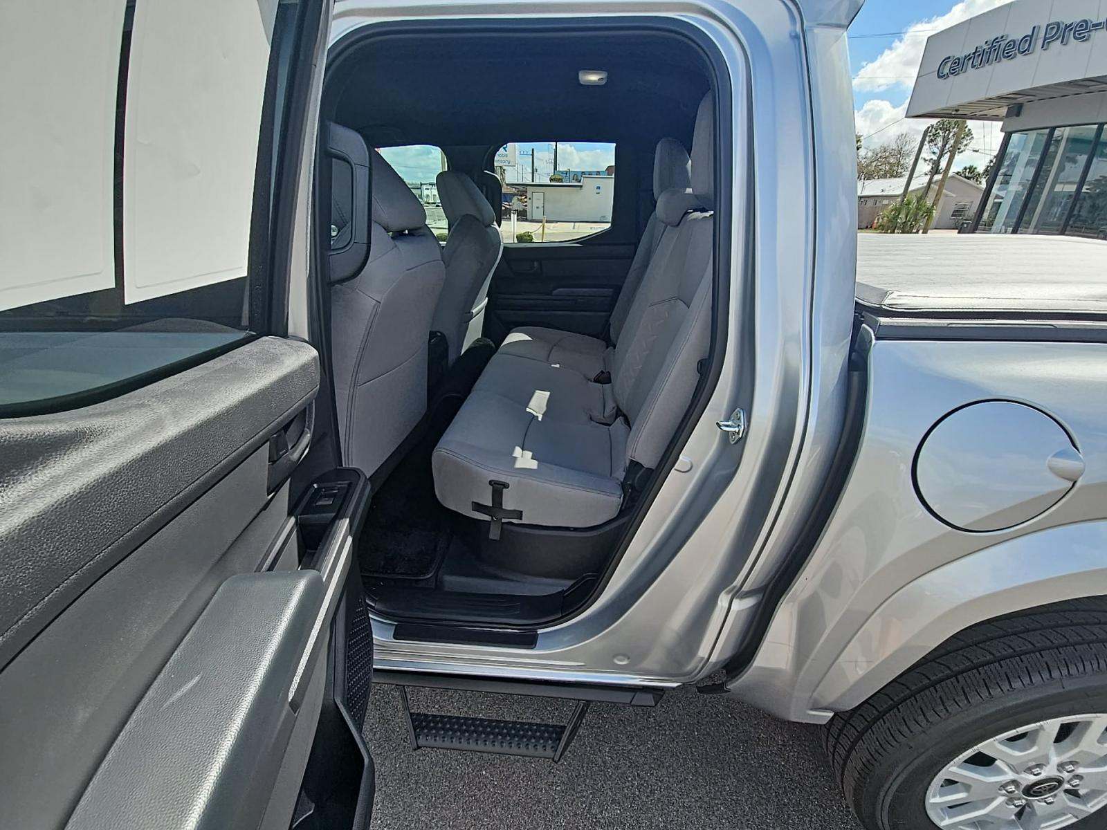 2025 Toyota Tacoma SR5 AWD