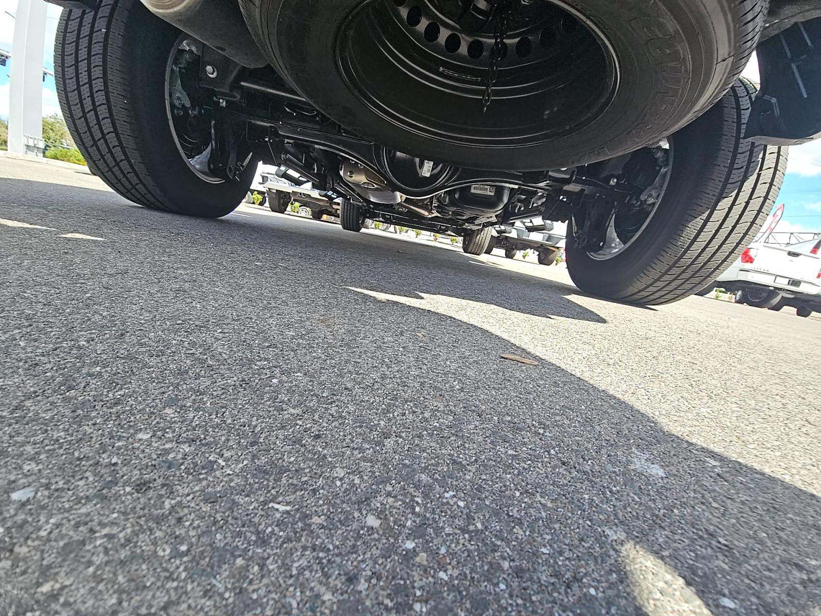 2025 Toyota Tacoma SR5 AWD