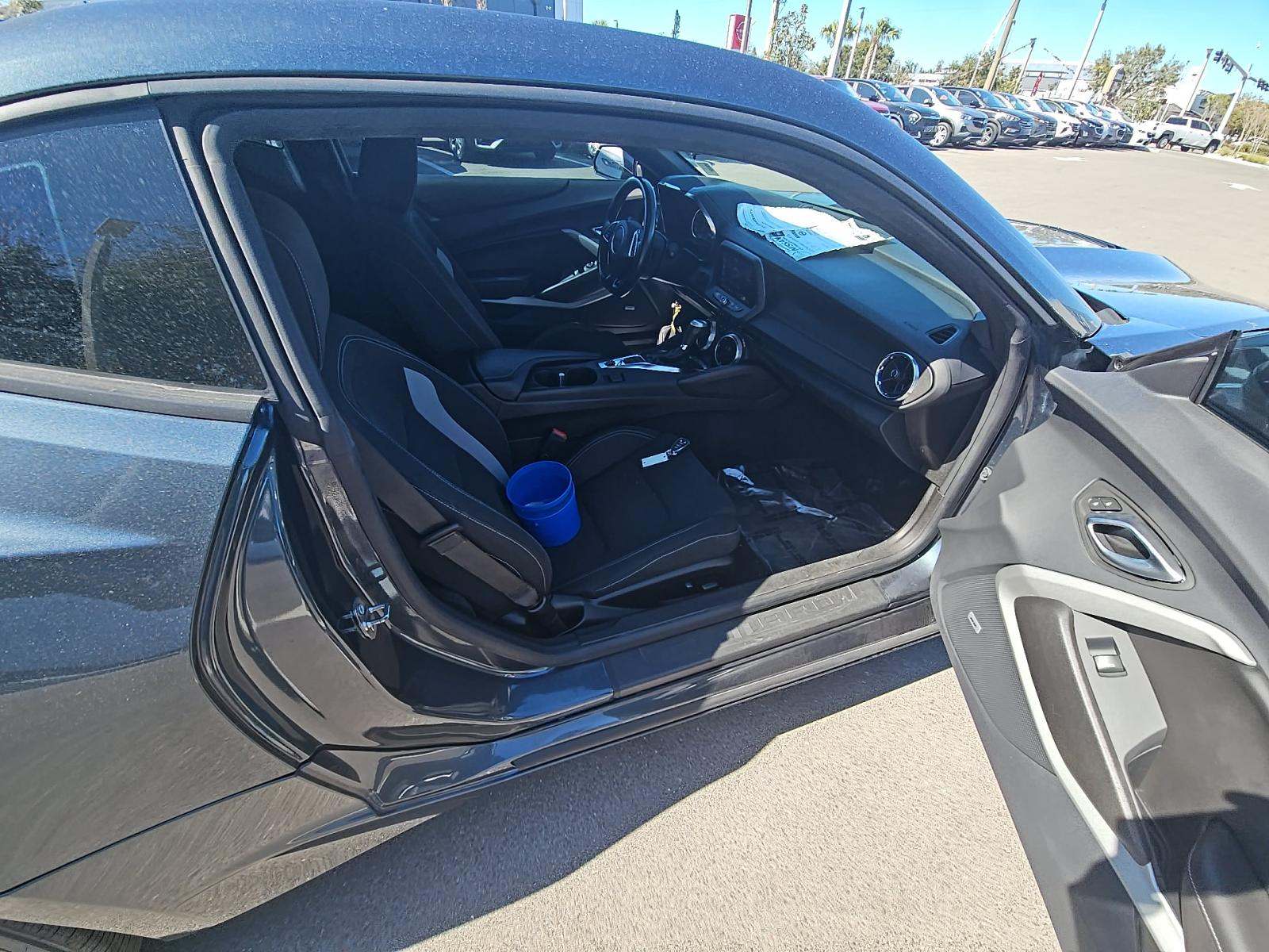 2022 Chevrolet Camaro LT1 RWD