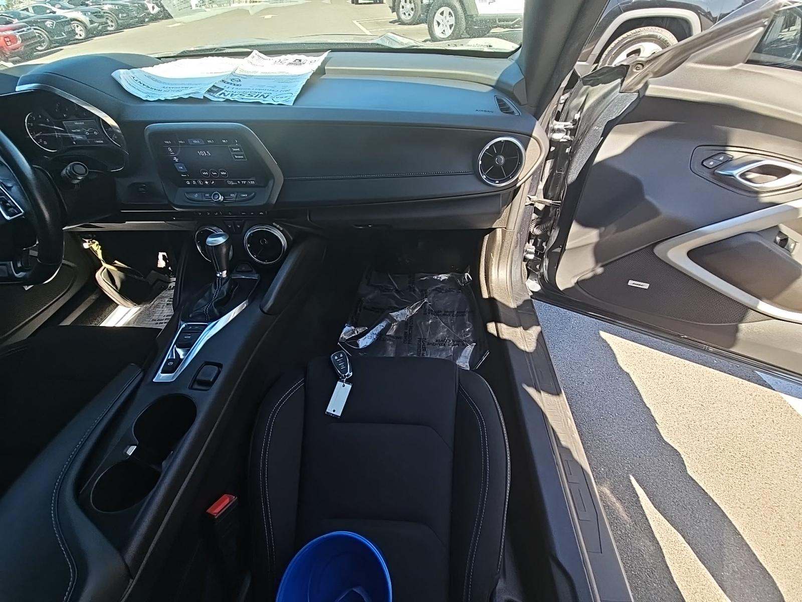 2022 Chevrolet Camaro LT1 RWD