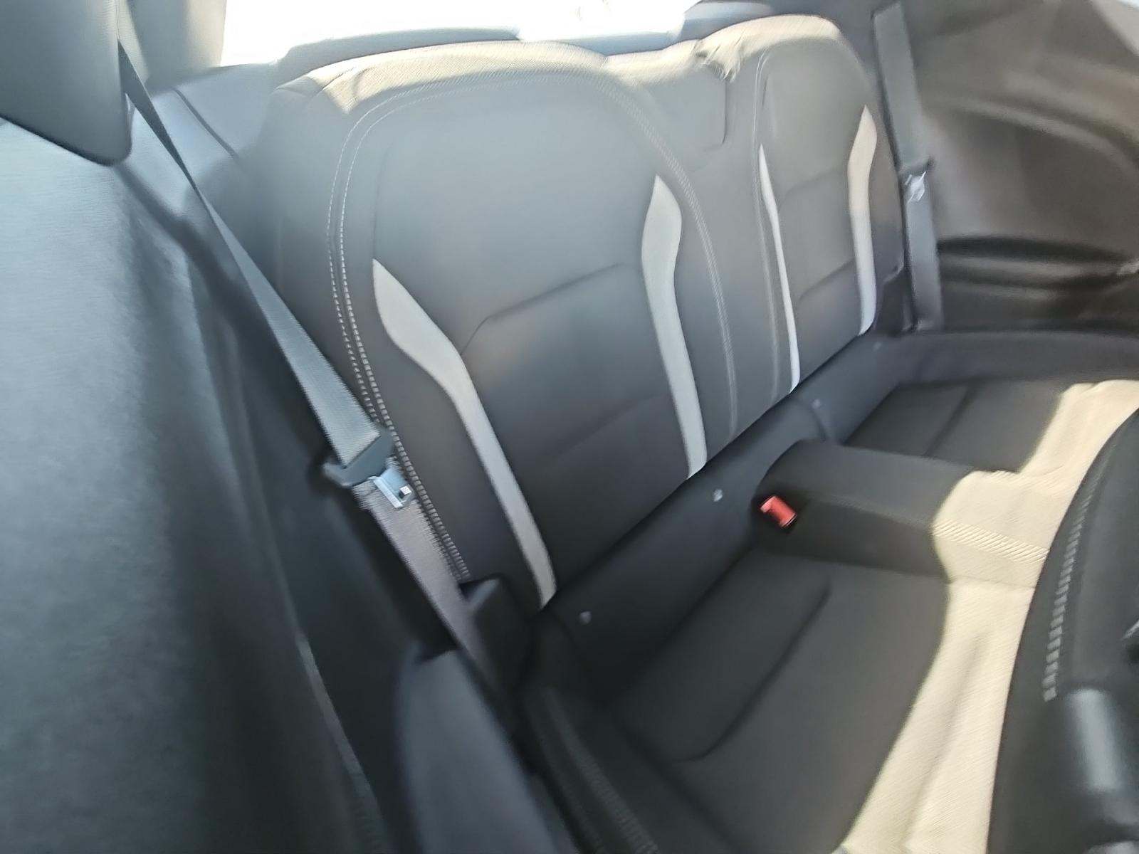 2022 Chevrolet Camaro LT1 RWD