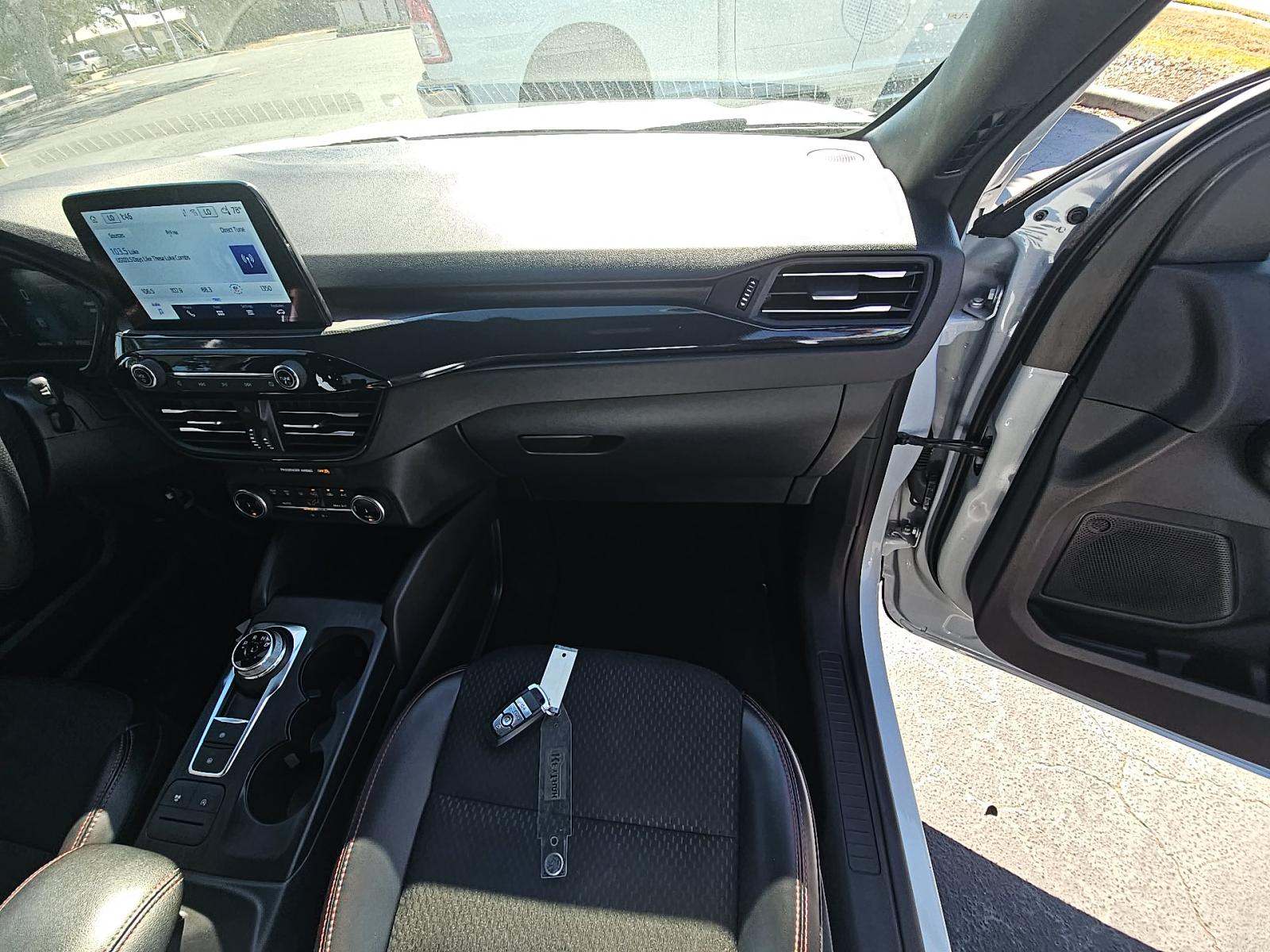 2025 Ford Escape ST-Line FWD