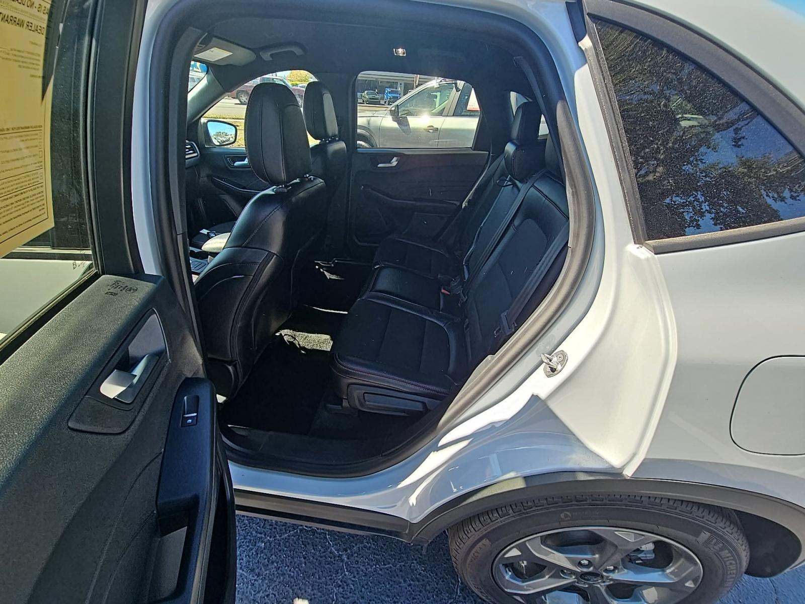 2025 Ford Escape ST-Line FWD