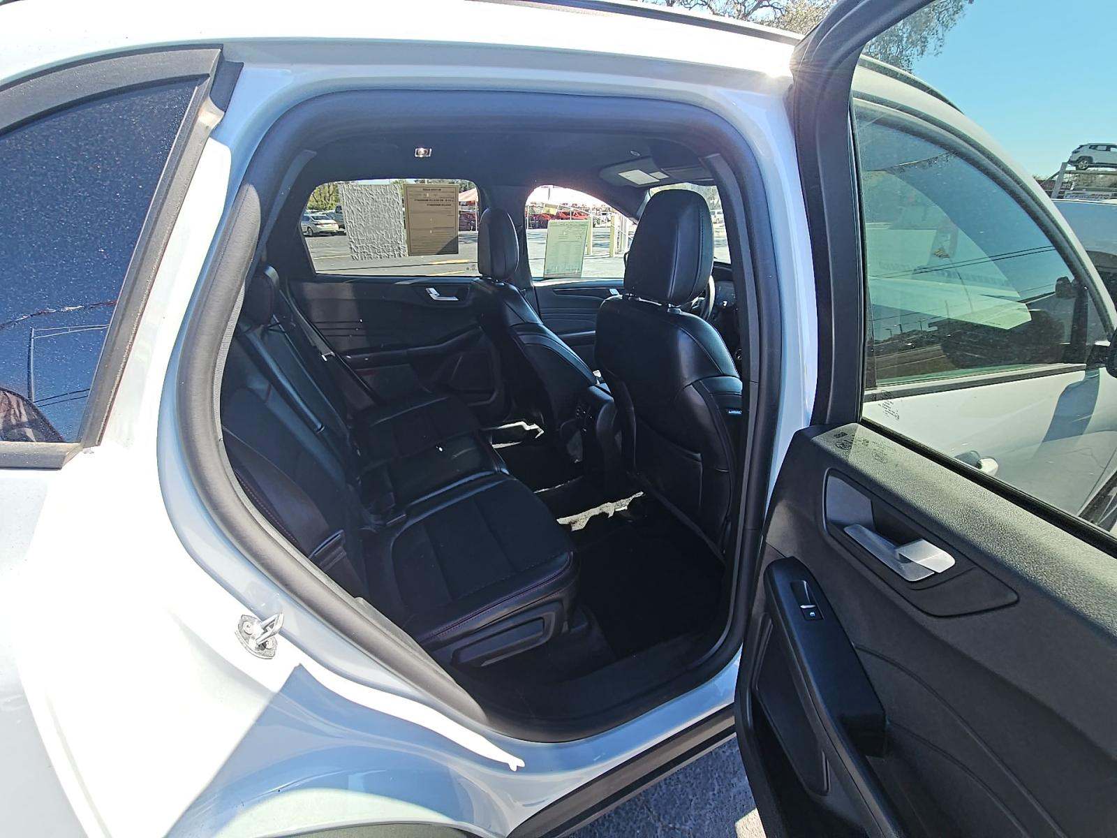 2025 Ford Escape ST-Line FWD