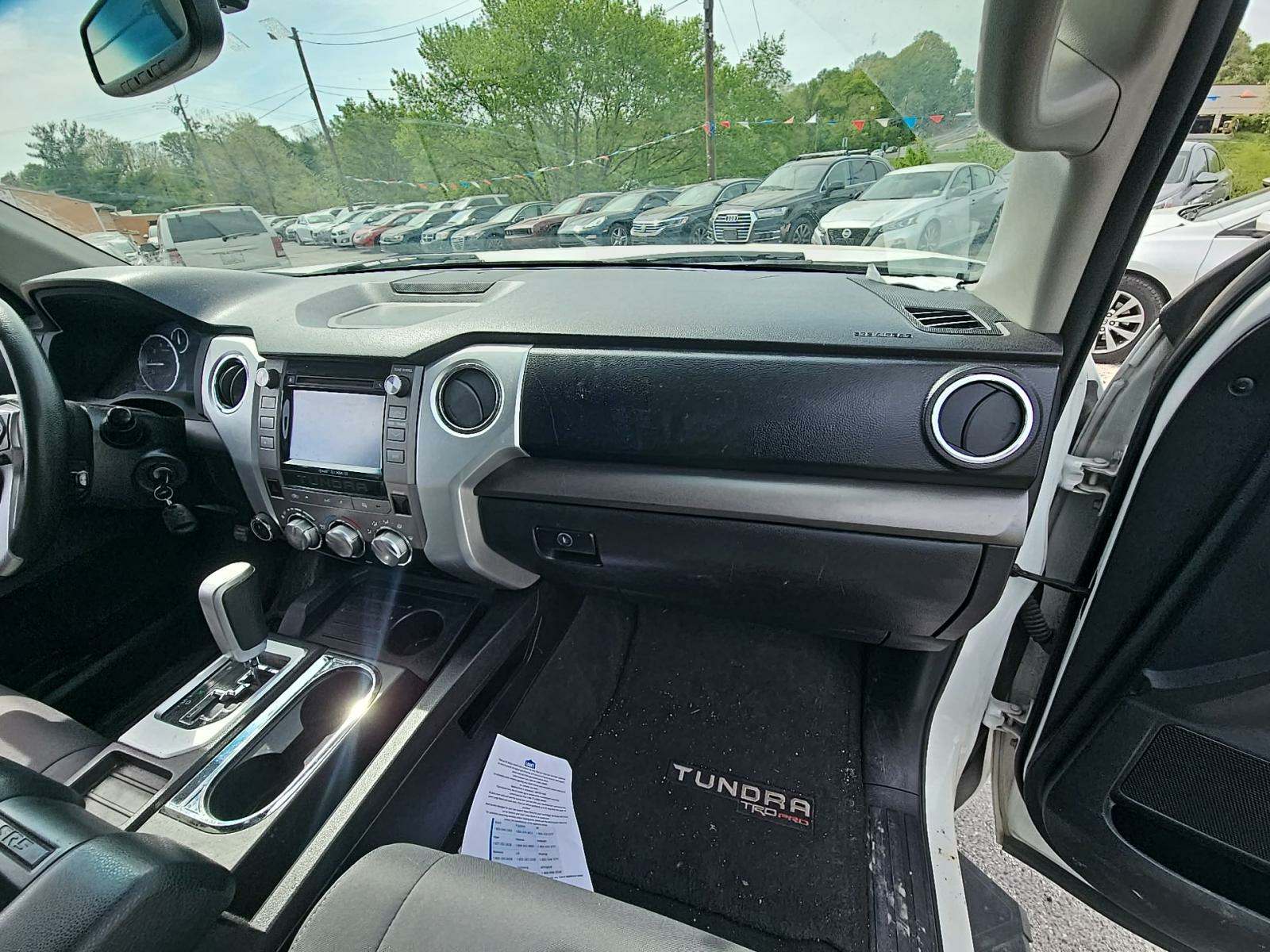 2016 Toyota Tundra SR5 AWD