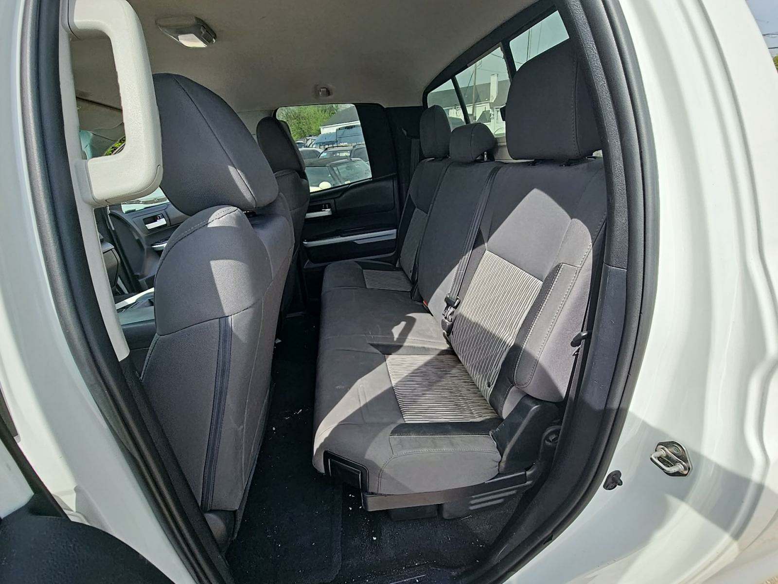 2016 Toyota Tundra SR5 AWD