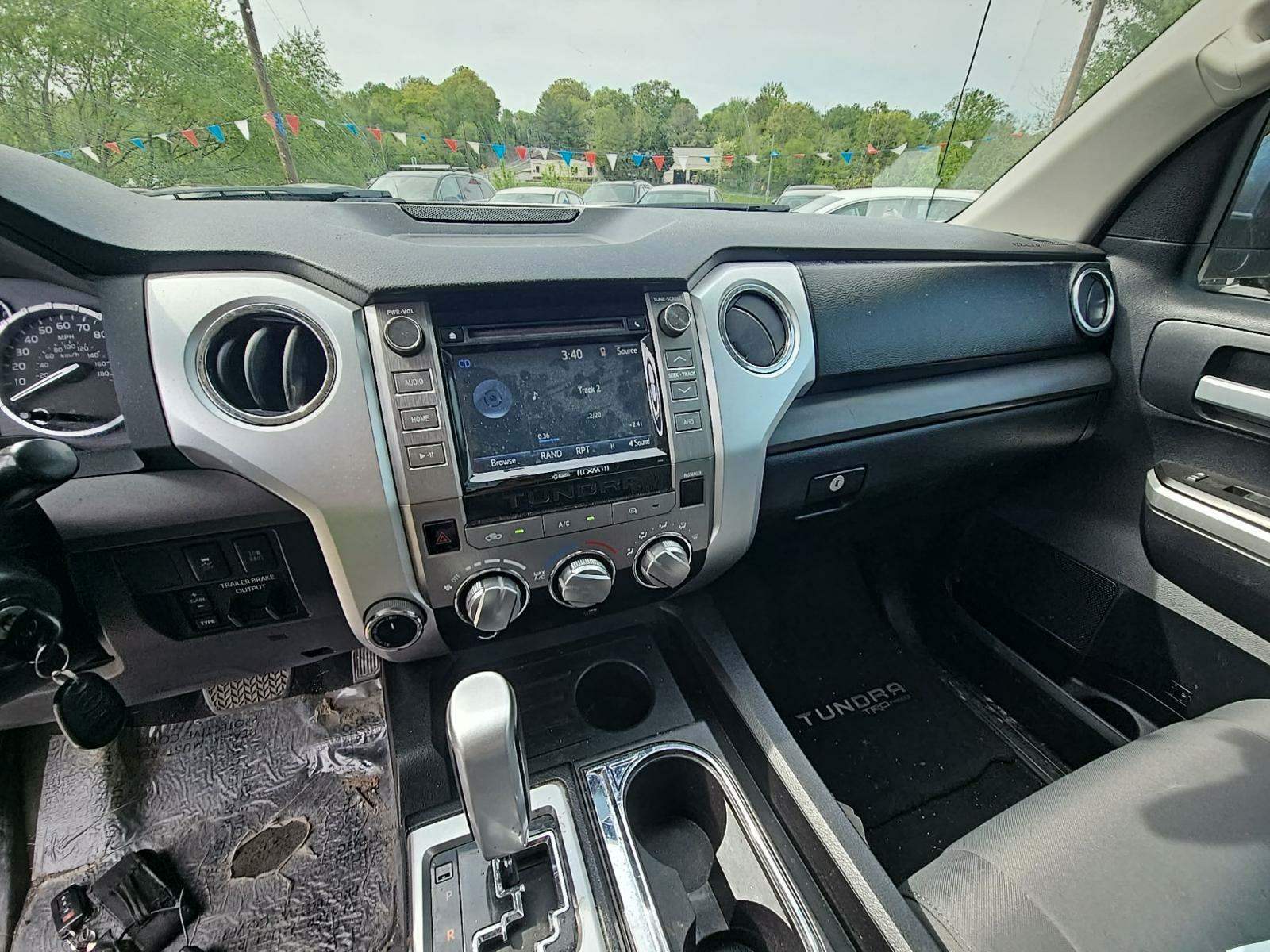 2016 Toyota Tundra SR5 AWD