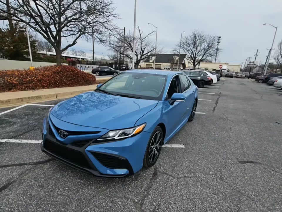 2023 Toyota Camry SE FWD