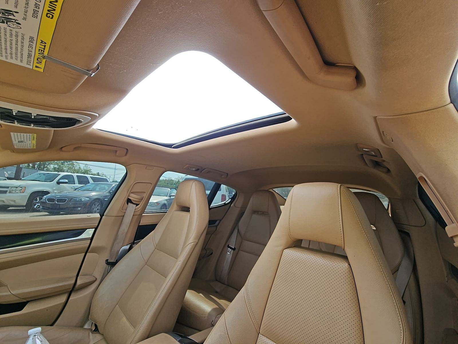 2013 Porsche Panamera 4 AWD