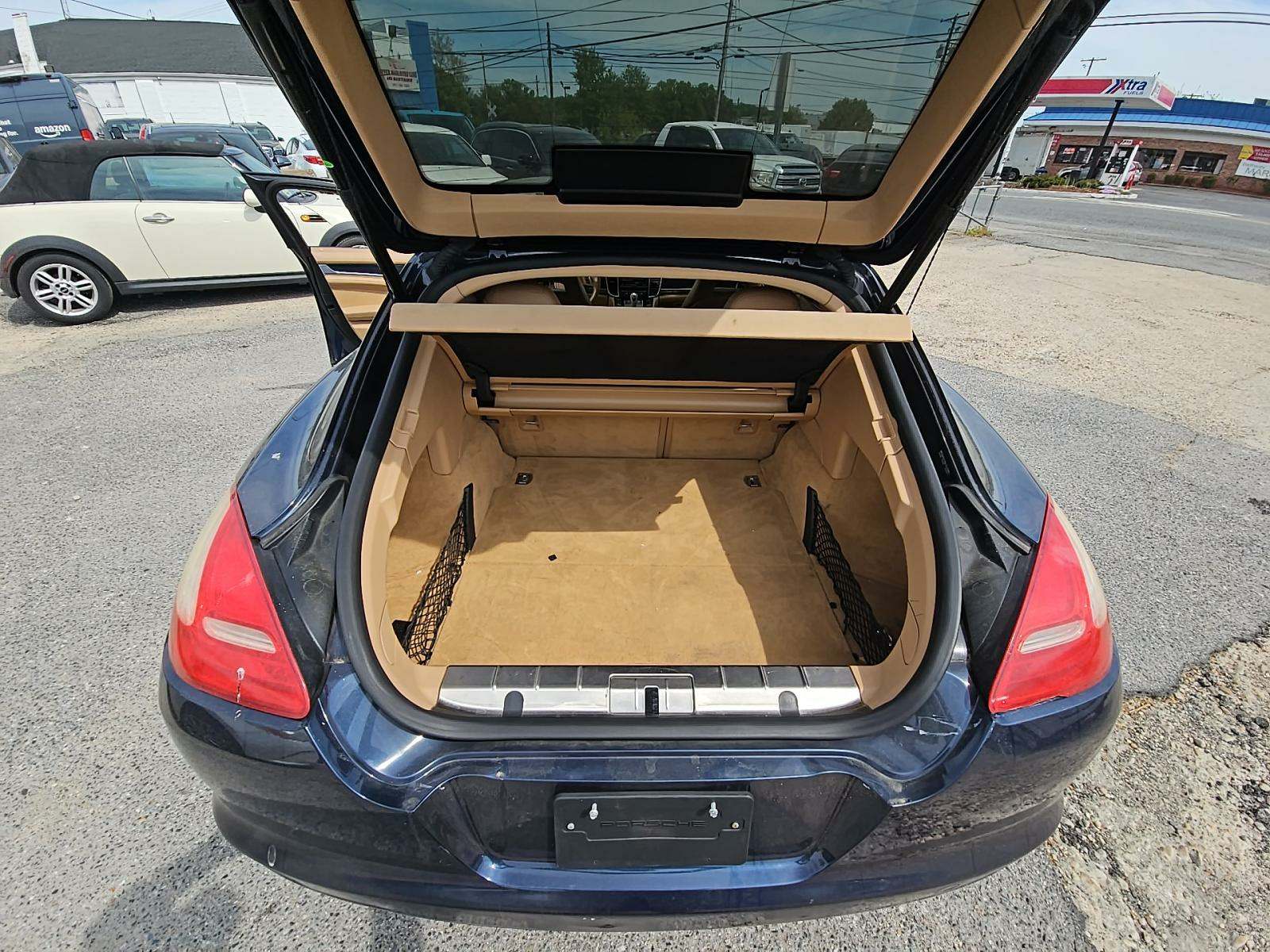 2013 Porsche Panamera 4 AWD