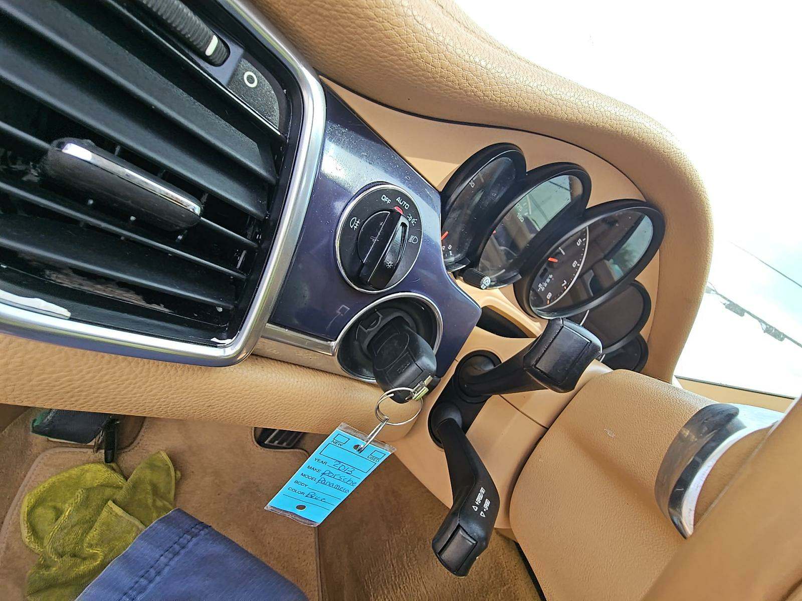 2013 Porsche Panamera 4 AWD