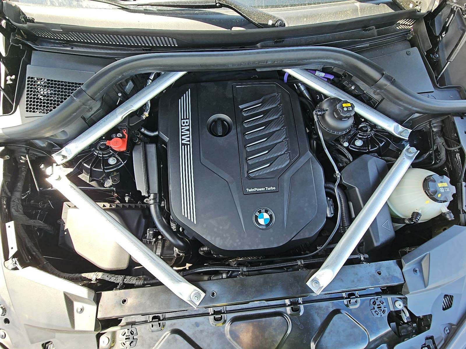 2022 BMW X6 xDrive40i AWD