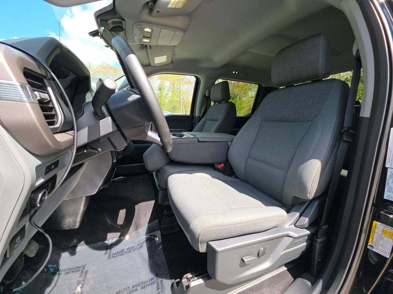 2025 Ford F-150 XLT AWD
