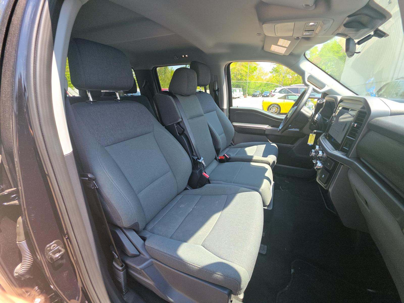 2025 Ford F-150 XLT AWD