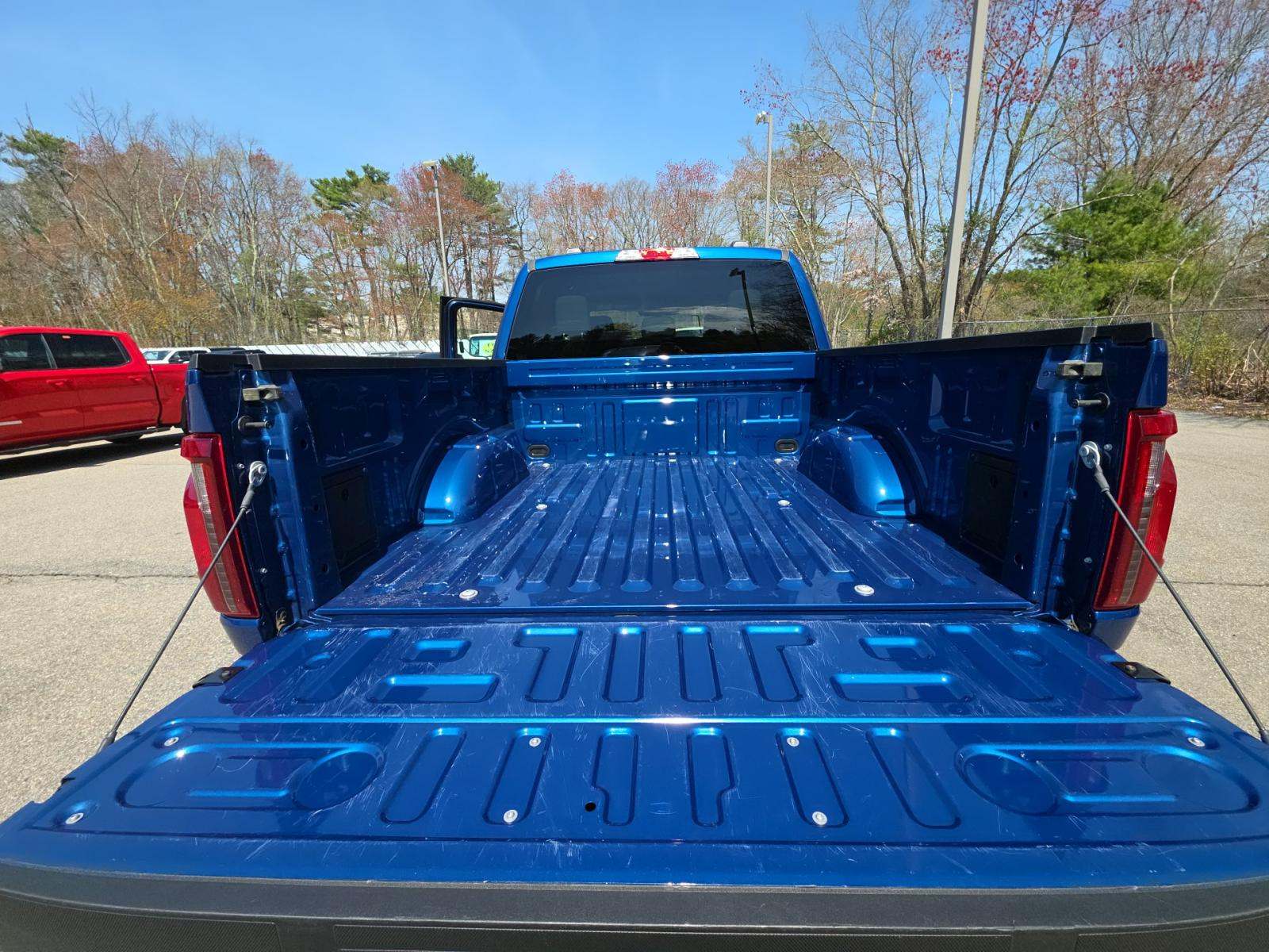 2025 Ford F-150 XLT AWD
