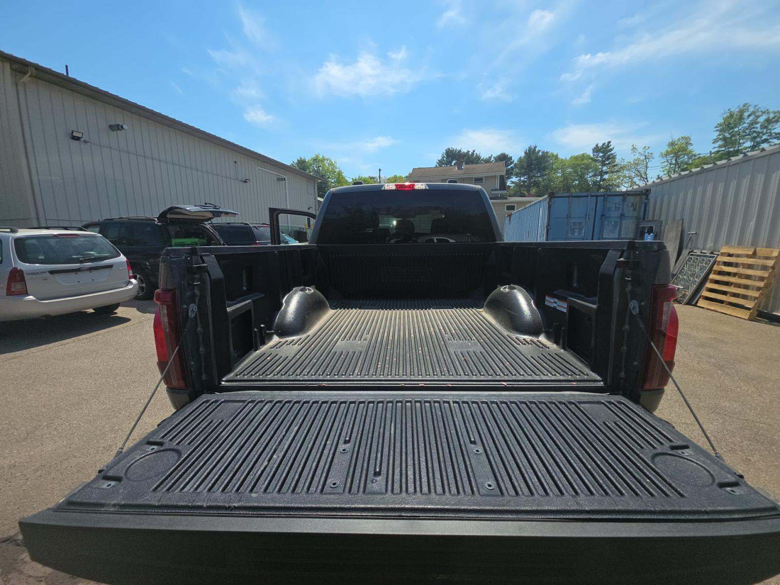 2025 Ford F-150 XLT AWD