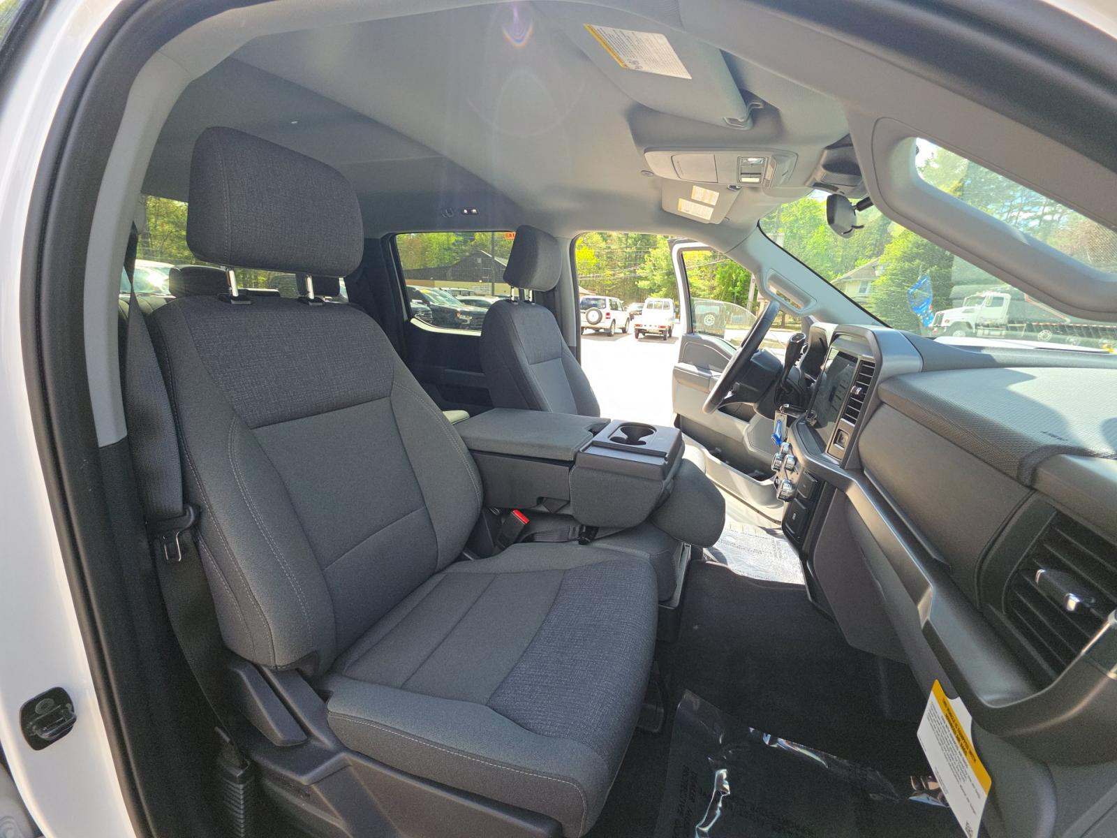 2025 Ford F-150 XLT AWD
