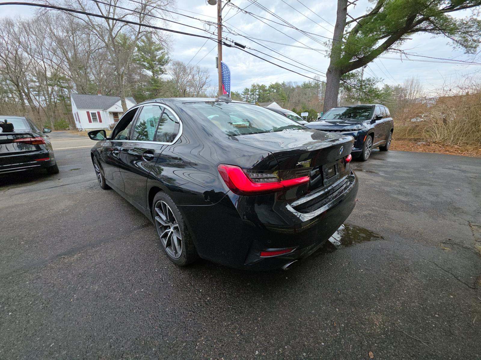 2021 BMW 3 Series 330i xDrive AWD