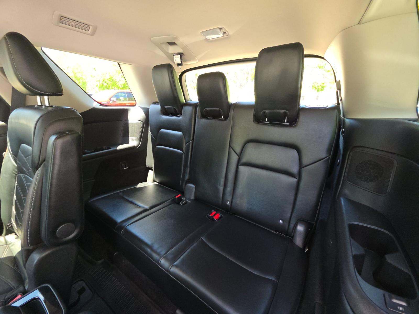 2022 Nissan Pathfinder Platinum AWD
