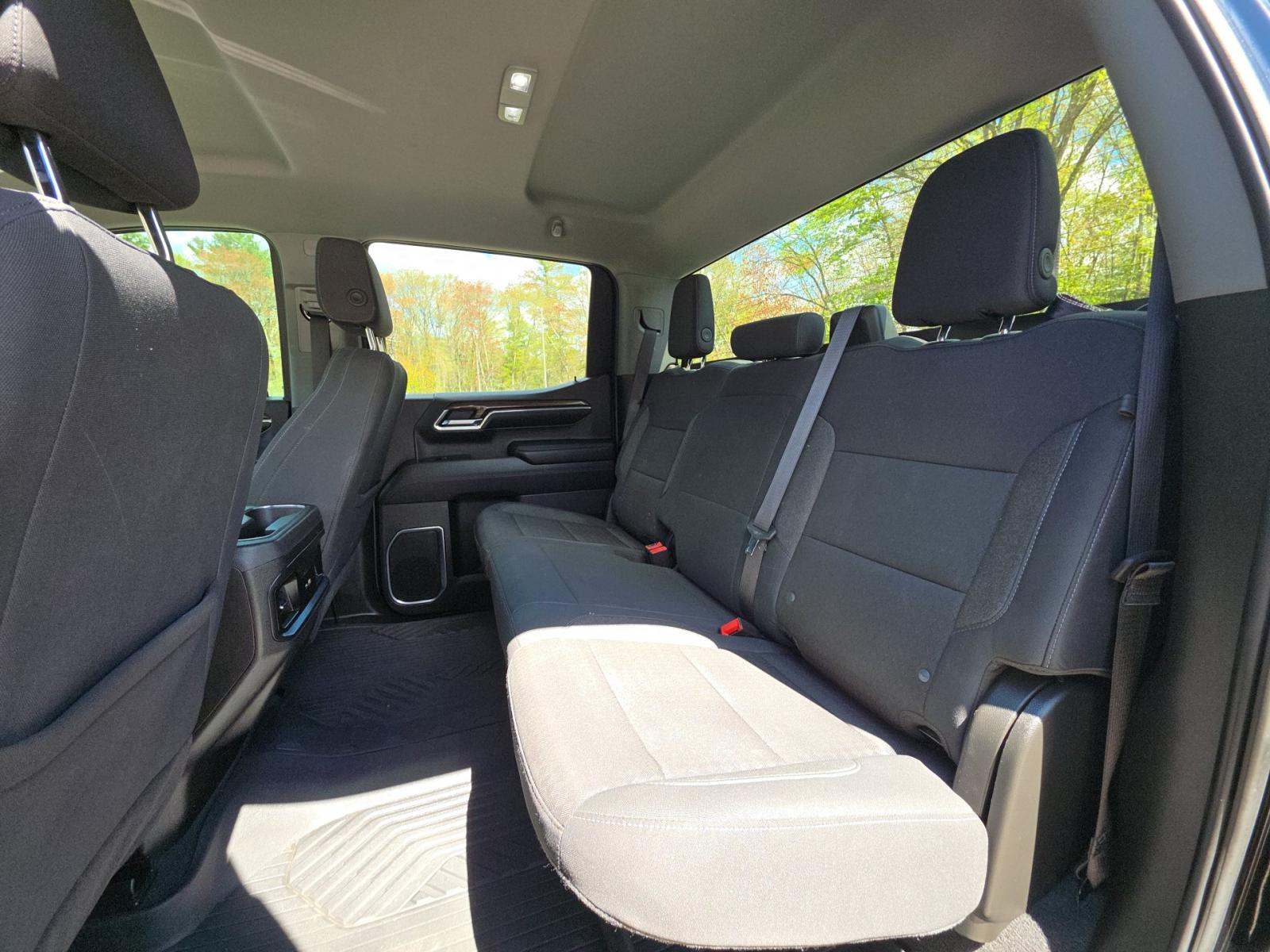 2024 Chevrolet Silverado 1500 RST AWD