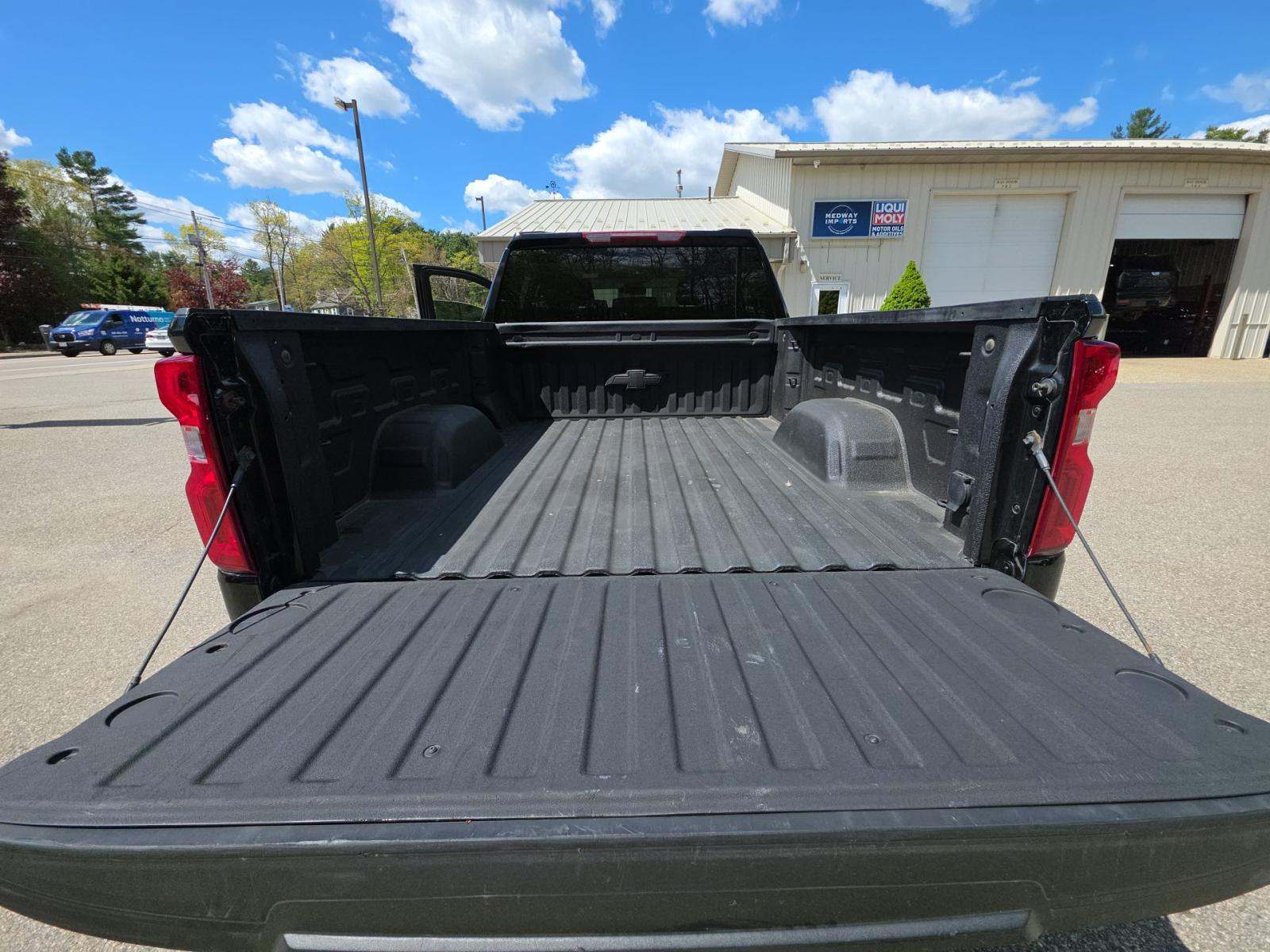 2024 Chevrolet Silverado 1500 RST AWD