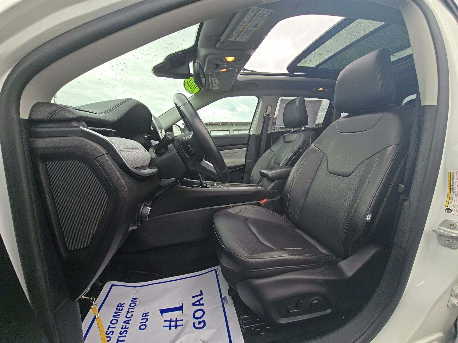 2022 Jeep Compass Latitude Lux AWD