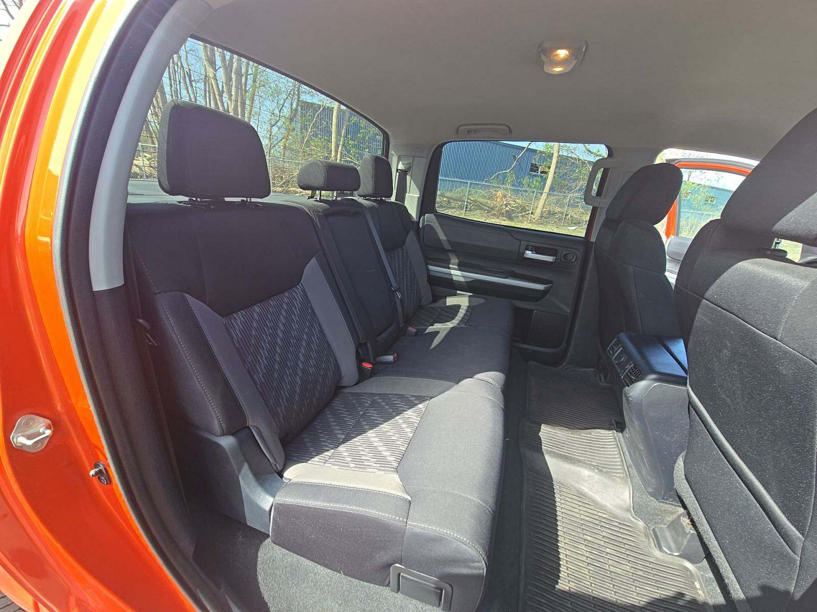 2018 Toyota Tundra SR5 AWD