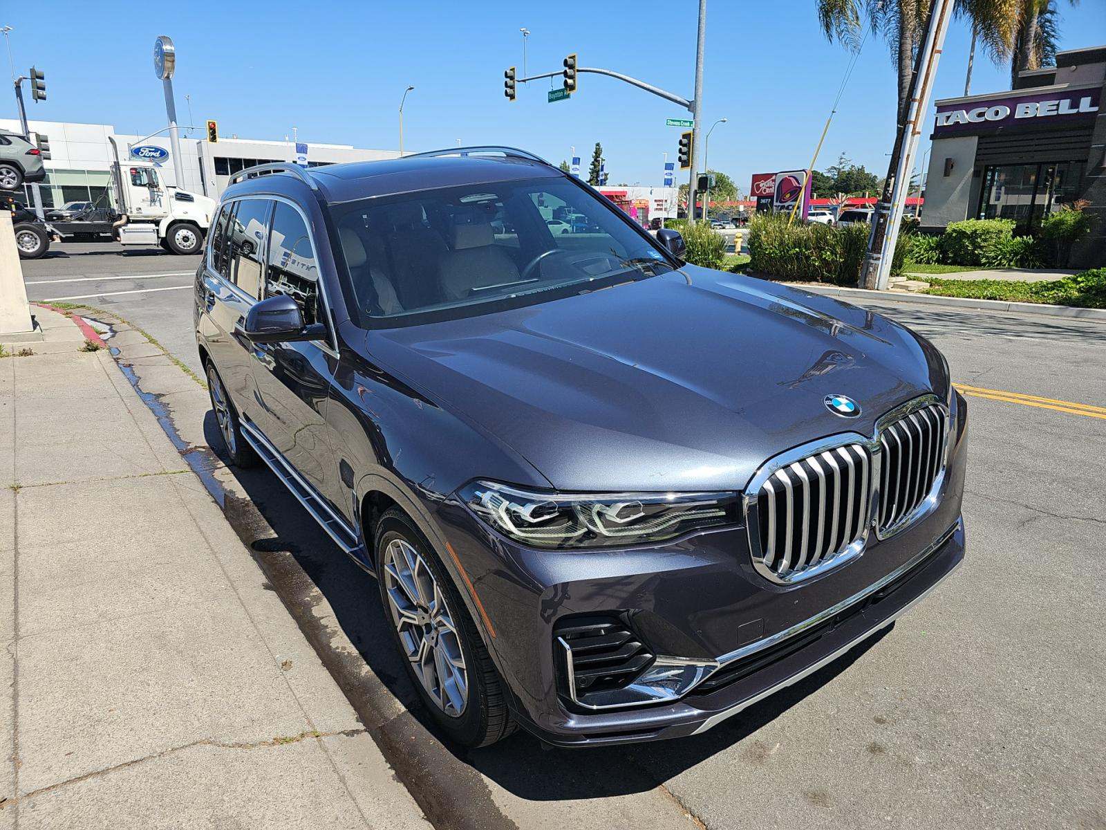 2021 BMW X7 xDrive40i AWD
