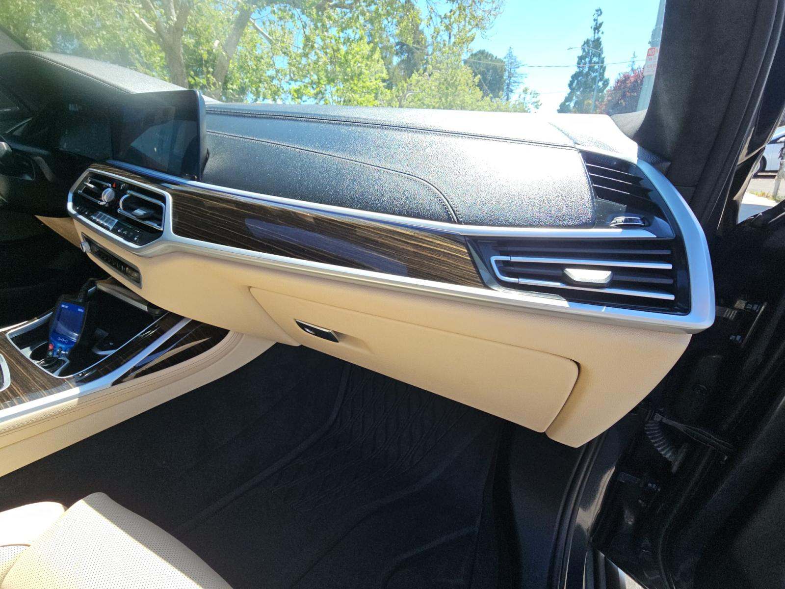 2021 BMW X7 xDrive40i AWD